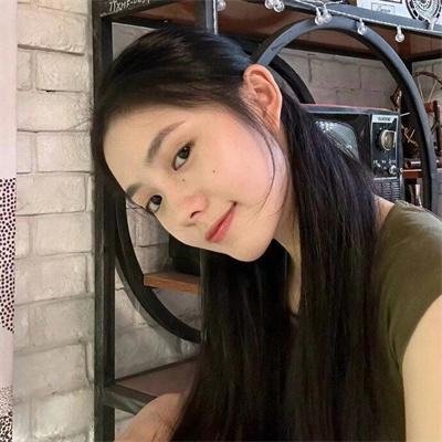 神秘女魔王